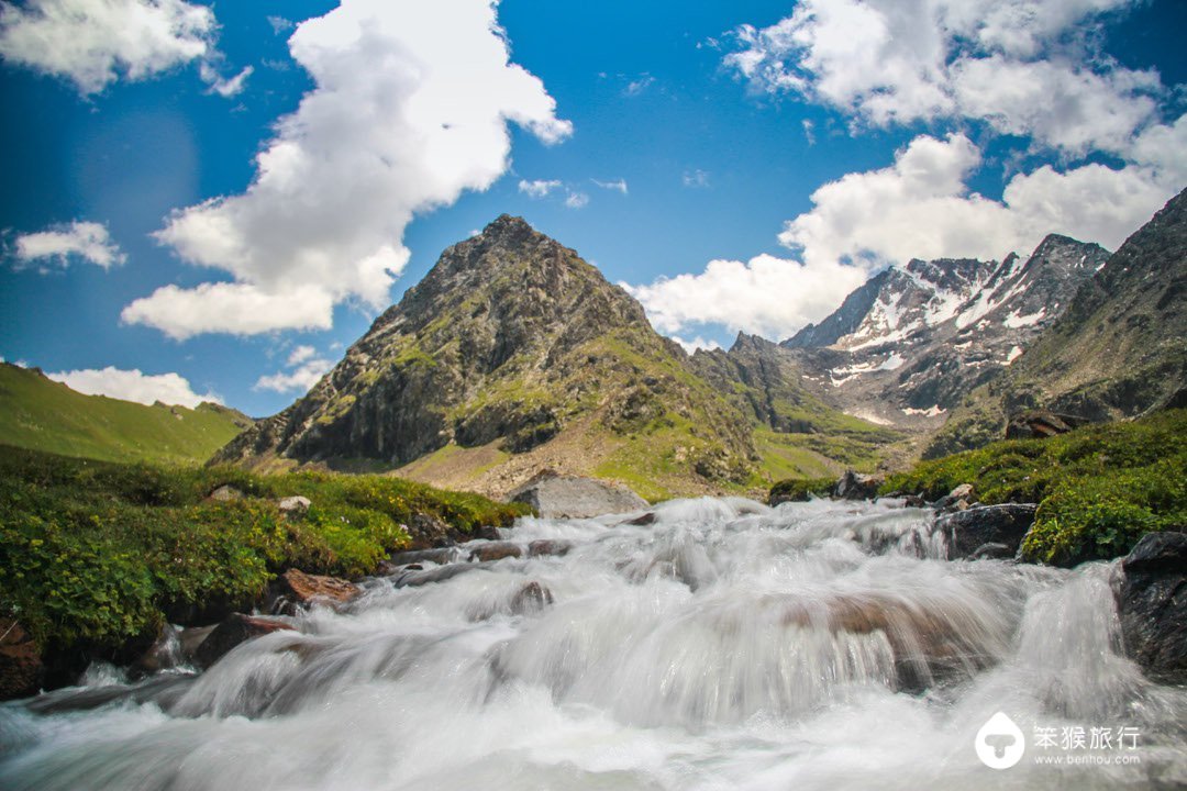 这里曾是中国领土，被誉为「中亚瑞士」，游客3天拿到电子签