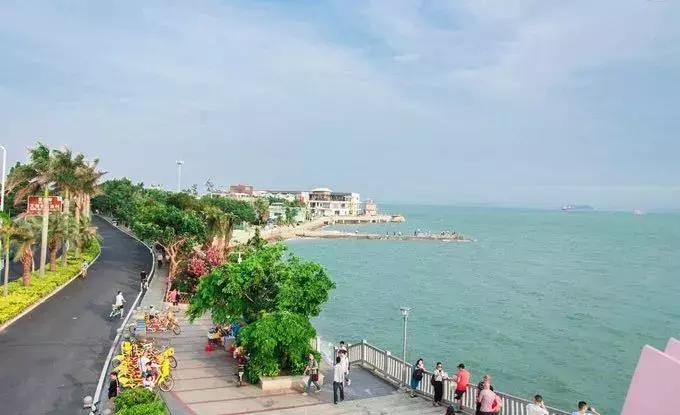 哄女友开心的绝招,哄女朋友的旅游攻略