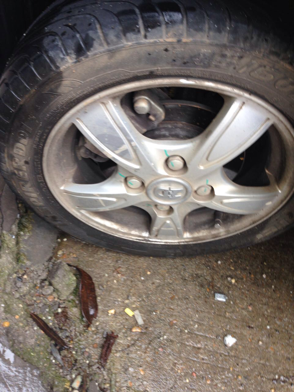 吉利知豆电动汽车租赁,吉利知豆d1租赁