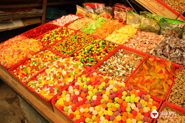 这里曾是中国领土，被誉为「中亚瑞士」，游客3天拿到电子签