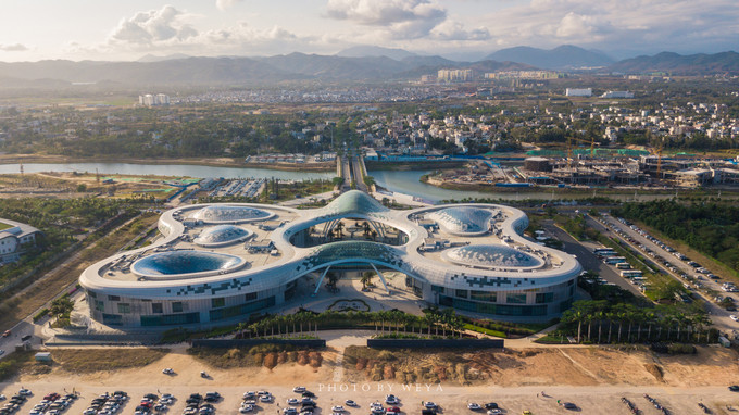 面面旅拍—诉不完千古泪，道不停三亚情，这个冬天我们掌心有太阳