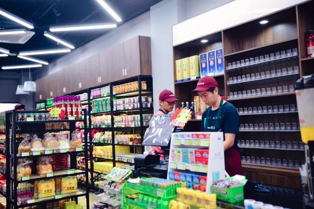 唯品会线下门店有哪些不够的地方,唯品会线下生意怎么样