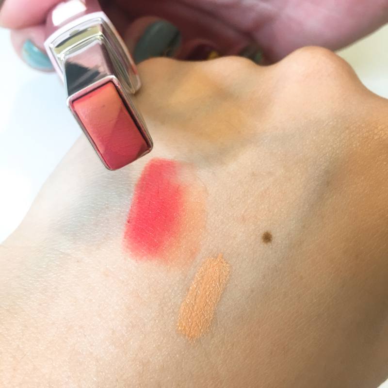 肉粉色唇泥盖唇色,肉粉色唇色