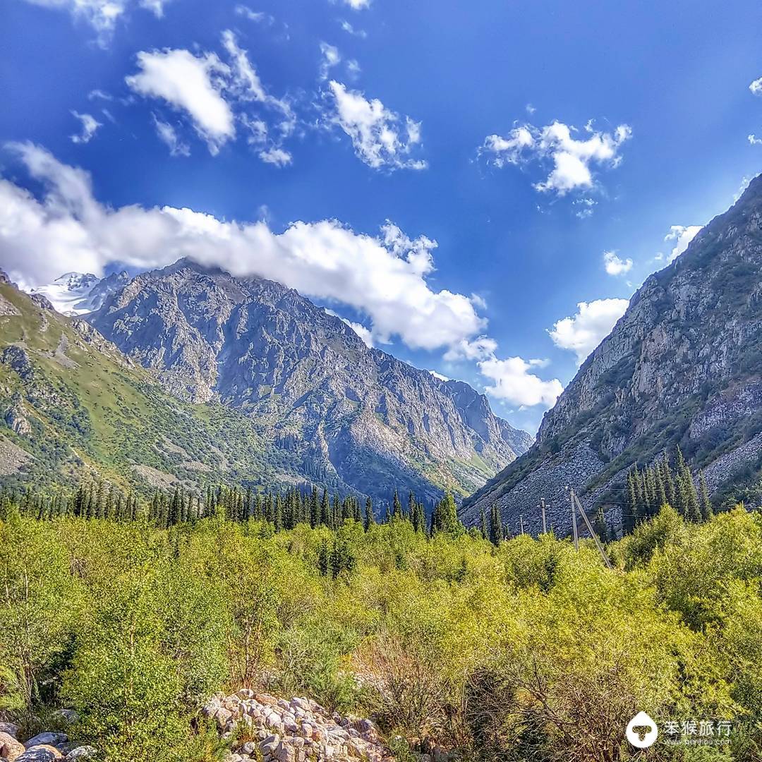 这里曾是中国领土，被誉为「中亚瑞士」，游客3天拿到电子签