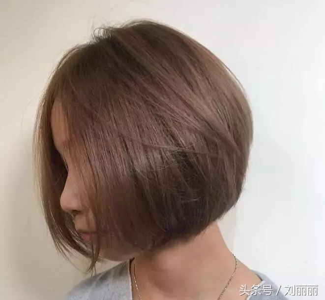 沙宣立体内扣短发型,好看的沙宣短发型