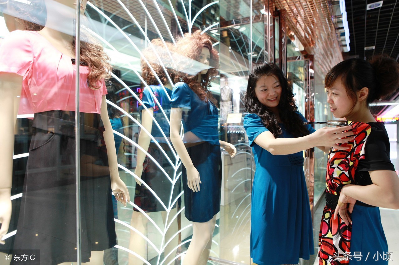 服装销售只要高出进价20%便可盈利,怎样提高服装销售技巧和话术