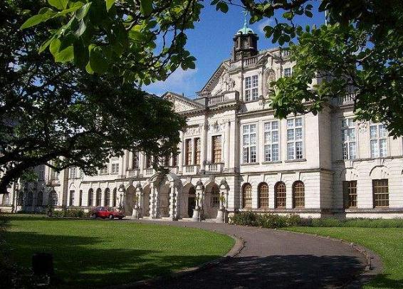 英国大学研究生实习课程,英国大学硕士课程一览表