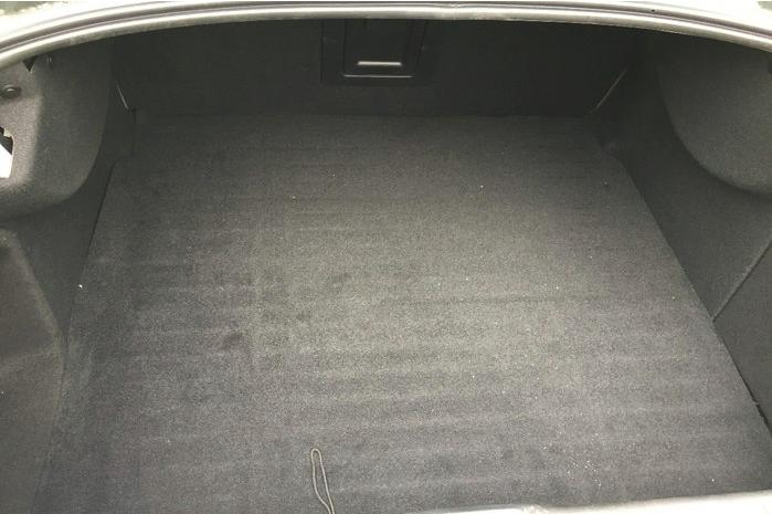 雪铁龙三代c5优缺点,雪铁龙c5没备胎怎么办