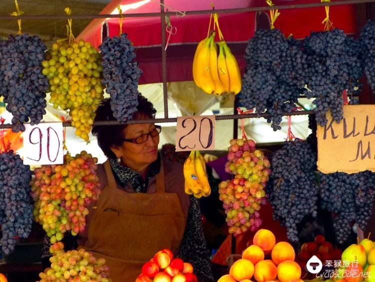 这里曾是中国领土，被誉为「中亚瑞士」，游客3天拿到电子签