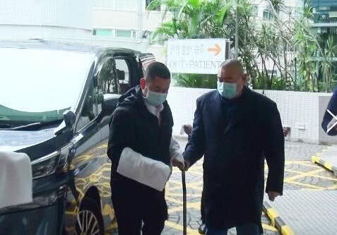 66岁刘銮雄再添千金，盘点娱乐圈老来得子的名人