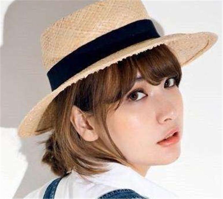 短发女生头发翘怎么办,适合头发爱翘的女生的短发