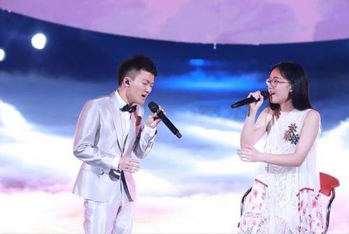 中国新歌声2最热单曲,中国新歌声2谁是冠军