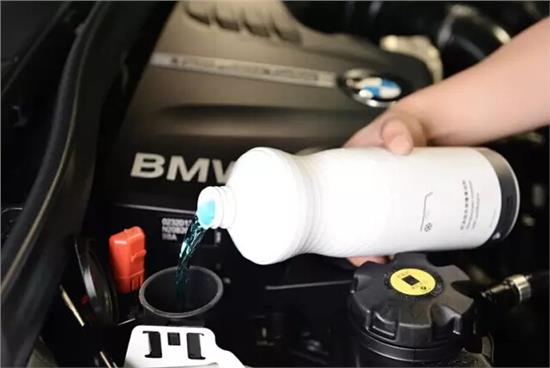 车子被冻教你几招轻松防冻解冻,冬天车被冻住了怎么化解