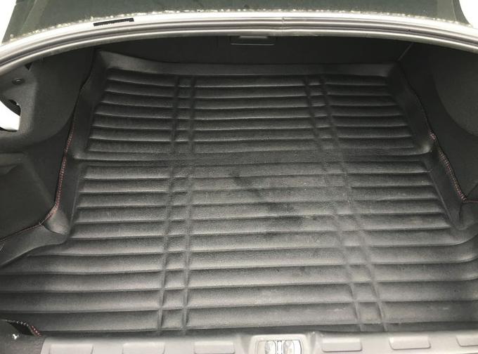 雪铁龙三代c5优缺点,雪铁龙c5没备胎怎么办