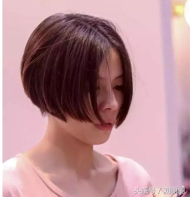 沙宣立体内扣短发型,好看的沙宣短发型