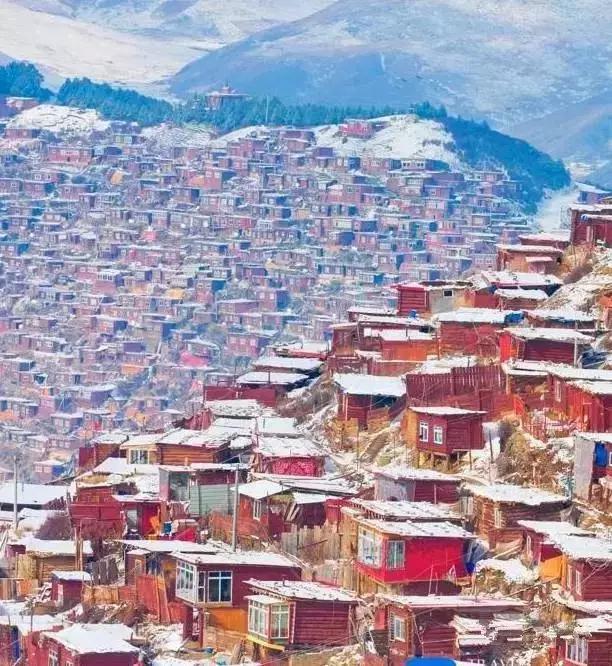 国内风景最好的旅游景点冬天,国内各地最美的十大自驾游线路