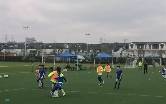 凯里青训足球,凯里足球培训俱乐部