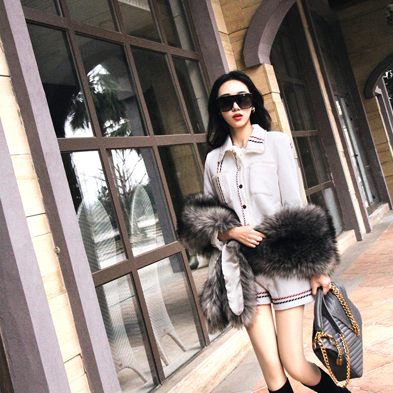 欧洲站网红款名媛复古蕾丝透明针织遮肉减龄两件套时髦斗篷连衣裙