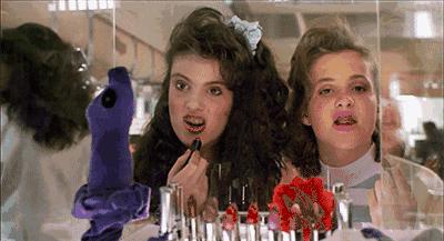 最简单修复断掉的口红,粉底液和口红断了该怎么修复