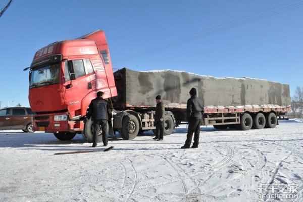 冬天货车要一直烤油箱吗,货车用什么油箱能防止冻油