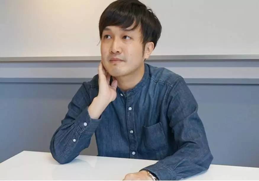 麻麻，请再打一次我完美柔润丰满的屁屁吧！