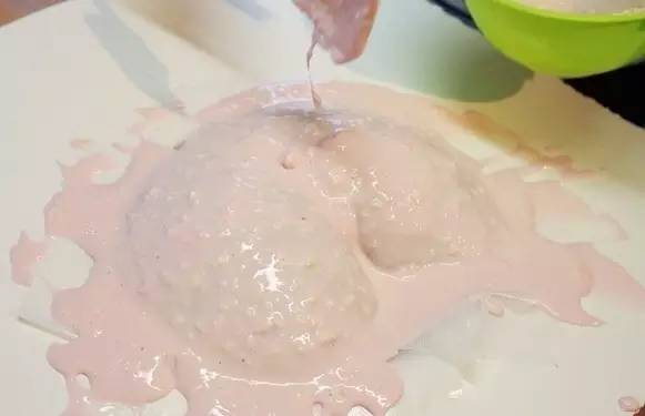 麻麻，请再打一次我完美柔润丰满的屁屁吧！