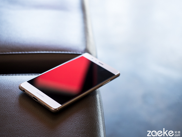 华为概念机徕卡三镜头,徕卡双摄像头有多强