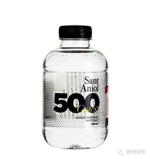 我们找了60个牌子100多瓶水，最潮的竟然是这20瓶