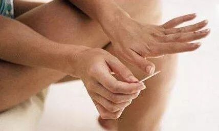 小指甲特别小,小指甲小到什么程度