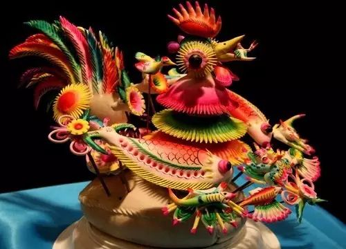 驻马店的打铁花表演时间,赏花灯表演