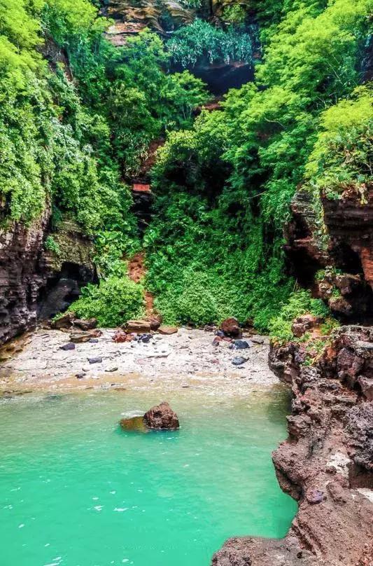 国内风景最好的旅游景点冬天,国内各地最美的十大自驾游线路