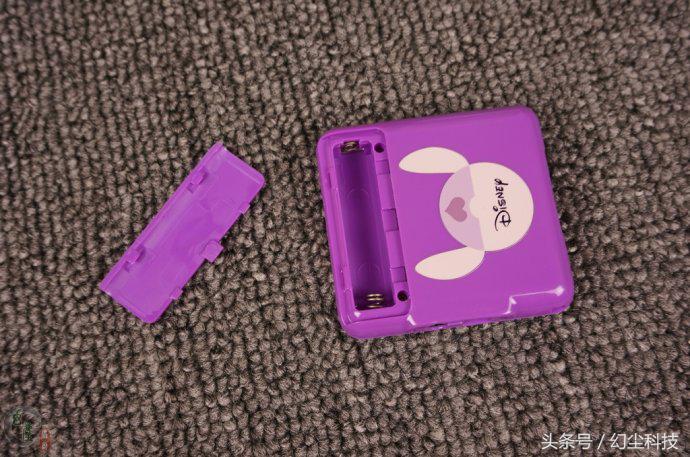 真的只够买两颗白菜，6元包邮的MP3*放播**器到了，看样子还可以