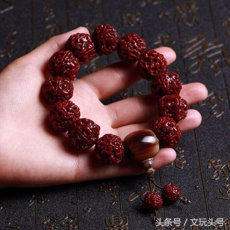 金刚菩提怎么快速包浆上色,大汗手玩金刚菩提多久能上色