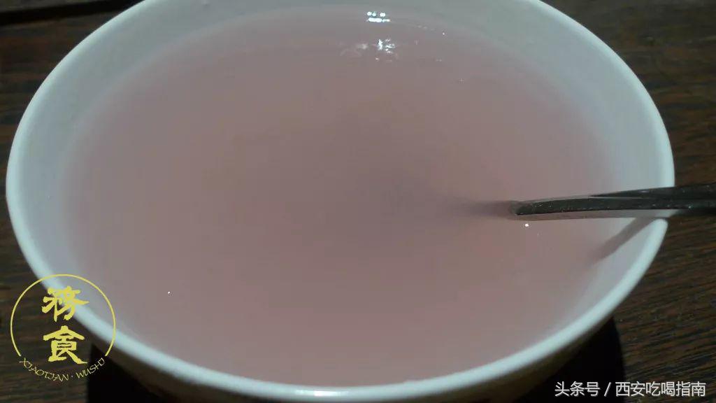 正常藕粉冲熟后应是什么颜色的,正宗无添加的藕粉是什么颜色