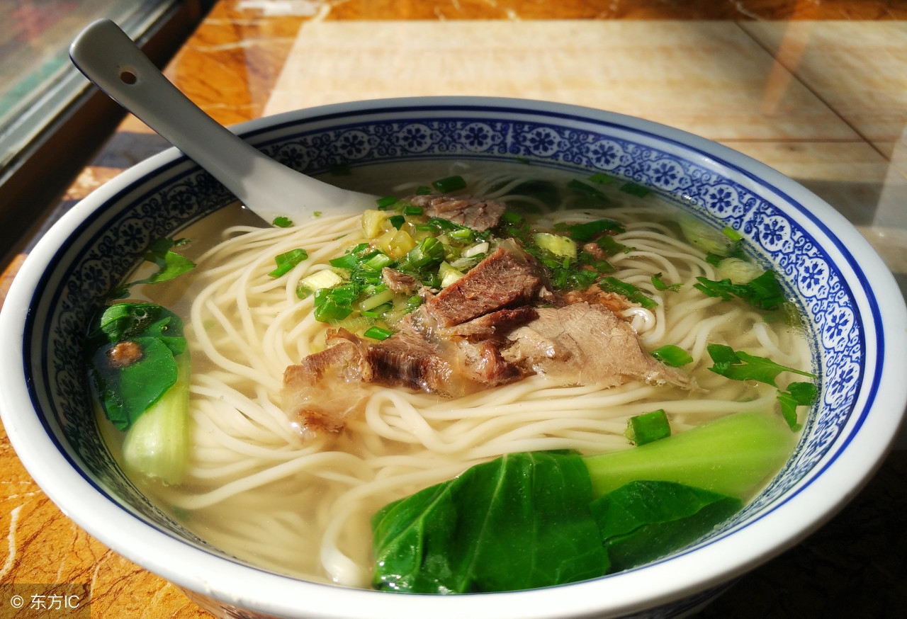 璐璐搞笑同盟“之”104期：悟空，打死这蜘蛛！神曲小苹果的威力