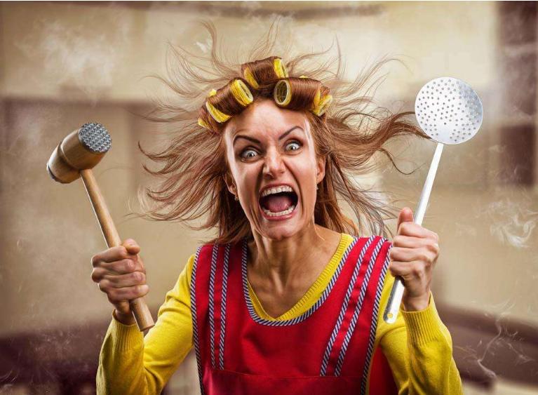 璐璐搞笑同盟“之”104期：悟空，打死这蜘蛛！神曲小苹果的威力