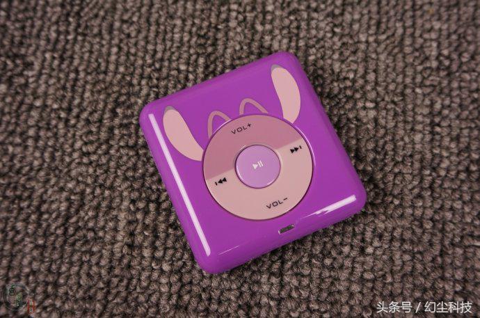 真的只够买两颗白菜，6元包邮的MP3*放播**器到了，看样子还可以