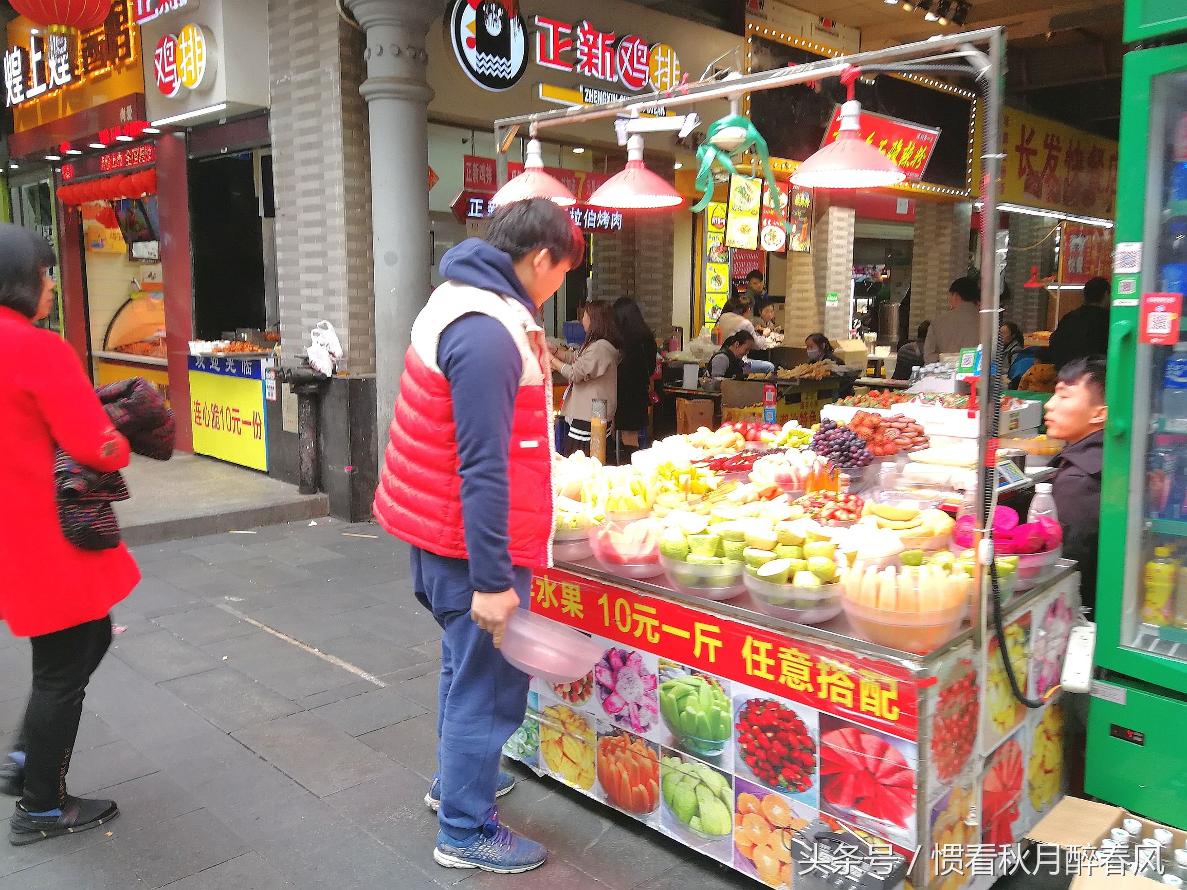 10年的深圳东门步行街,深圳东门步行街最值得逛的一条街