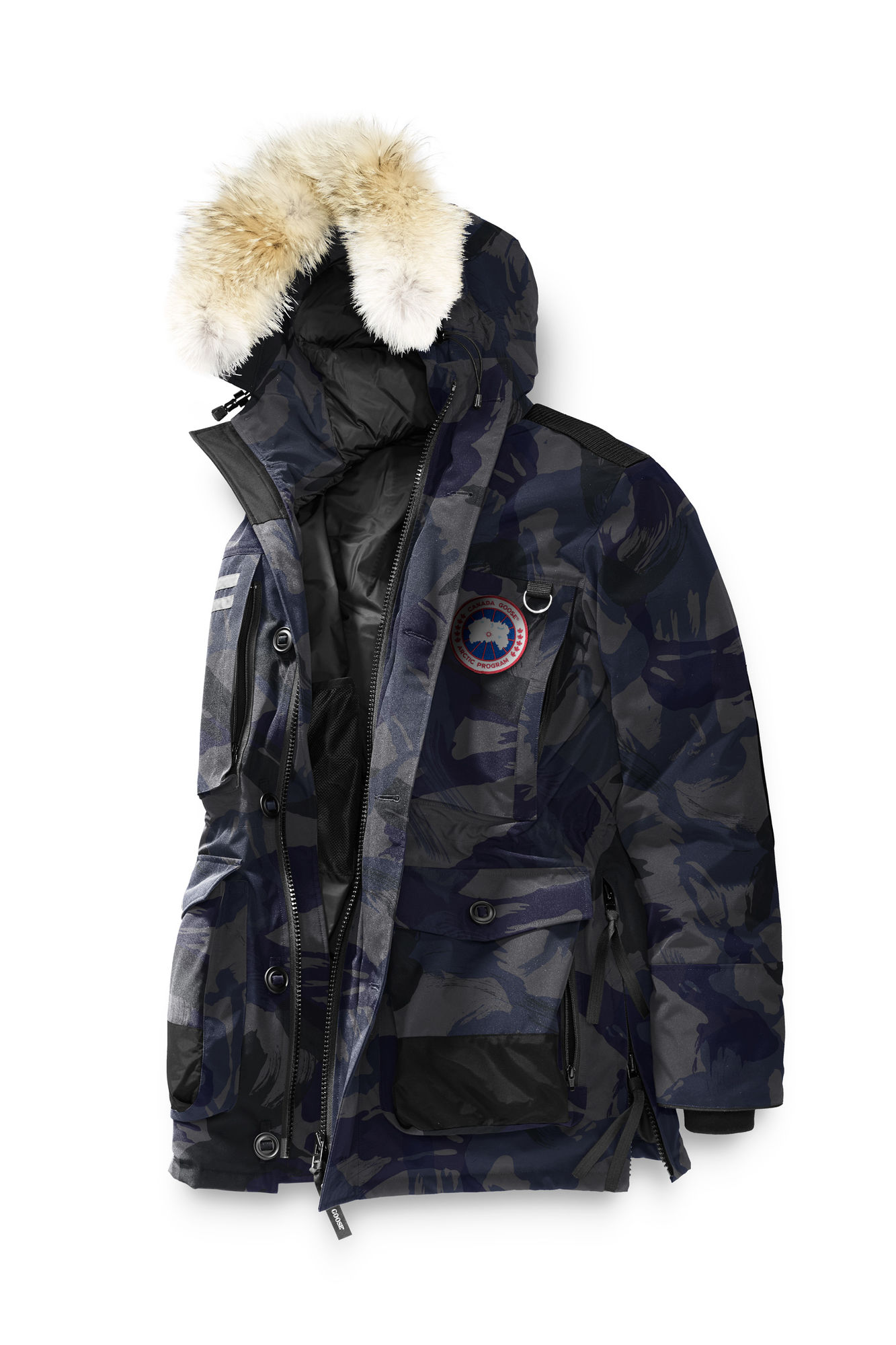 加拿大鹅到底值不值得买,加拿大鹅假货新闻