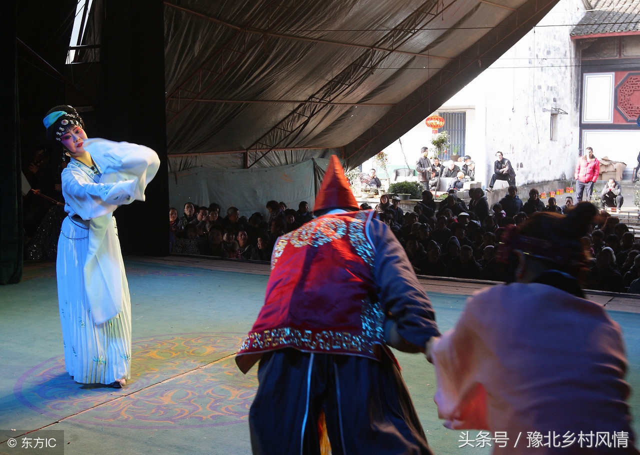 张相公和济公,张相公