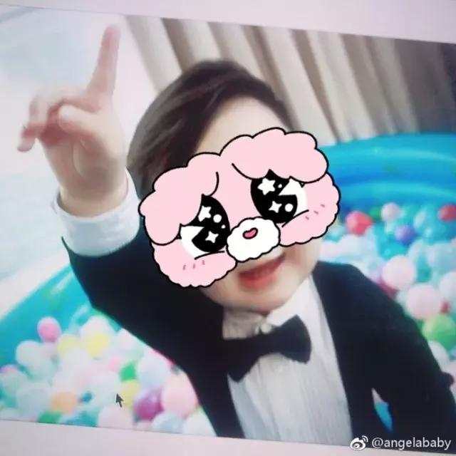 baby装蜡像,baby假装蜡像邓超