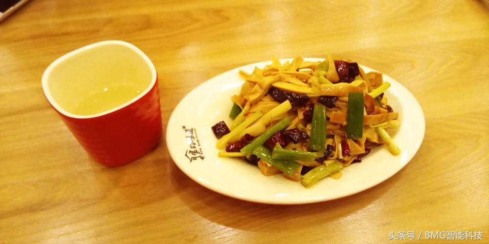 「超长评测」这年头有钱就能造手机！看看“国美U7”是个什么鬼？