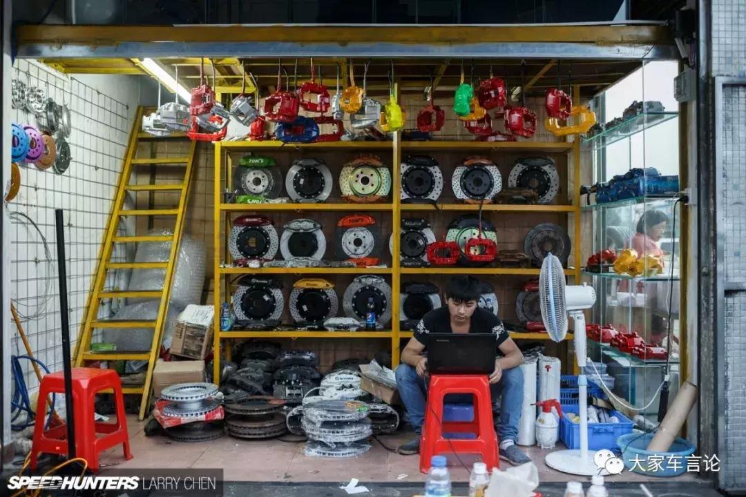 想要制动好是升级轮胎还是卡钳,想提升刹车效果要换什么