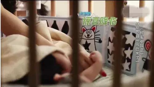 baby装蜡像,baby假装蜡像邓超