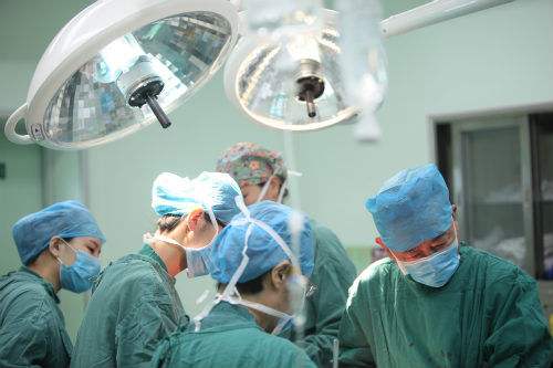 破羊水后应该关注什么,怀孕二十九周羊水破了该关注什么