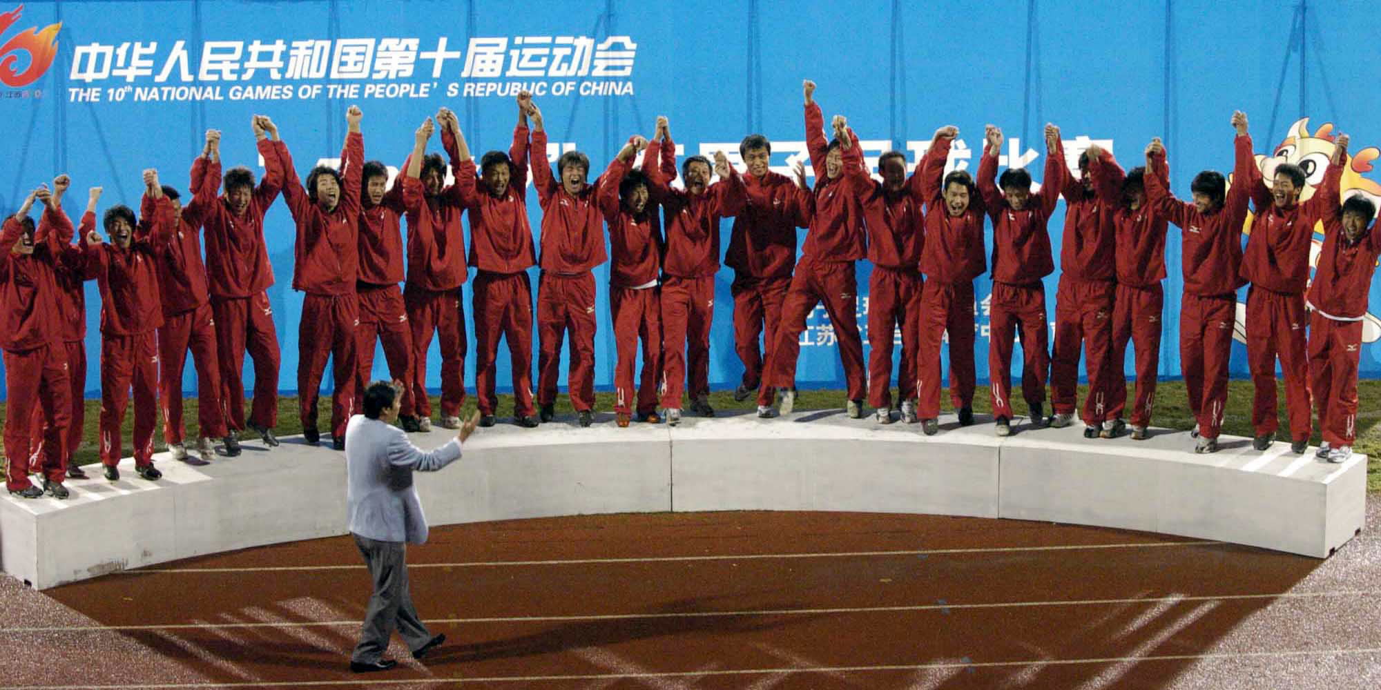 鲁能青训观看鲁能国安比赛,鲁能对上港的鲁能青训球员