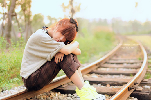 女人说自己特别爱哭怎么回答,女孩子爱哭心理特别脆弱怎么改变