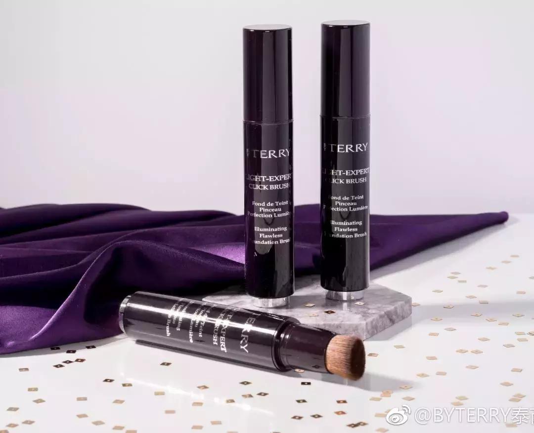 粉底液真实测评真的不脱妆不暗黄,十大公认好用的粉底液排名滋润型