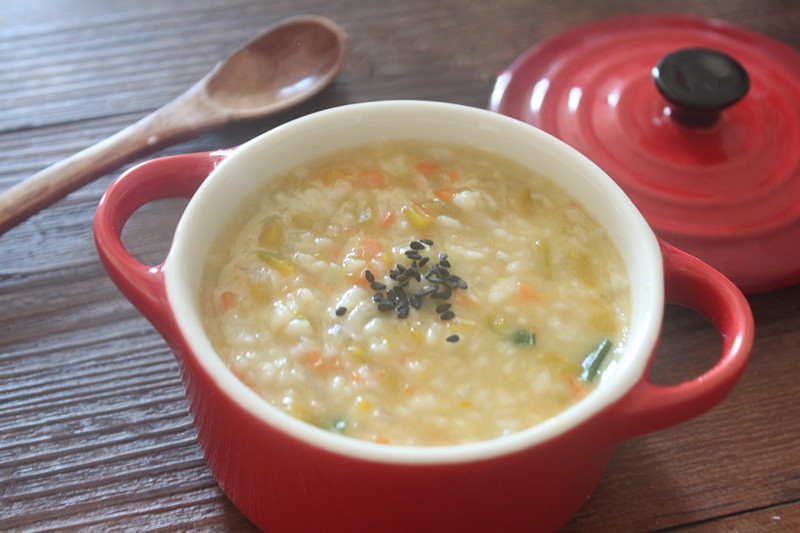 宝宝腹泻吃什么食物好得快菜谱,15个月宝宝拉肚子腹泻吃什么辅食