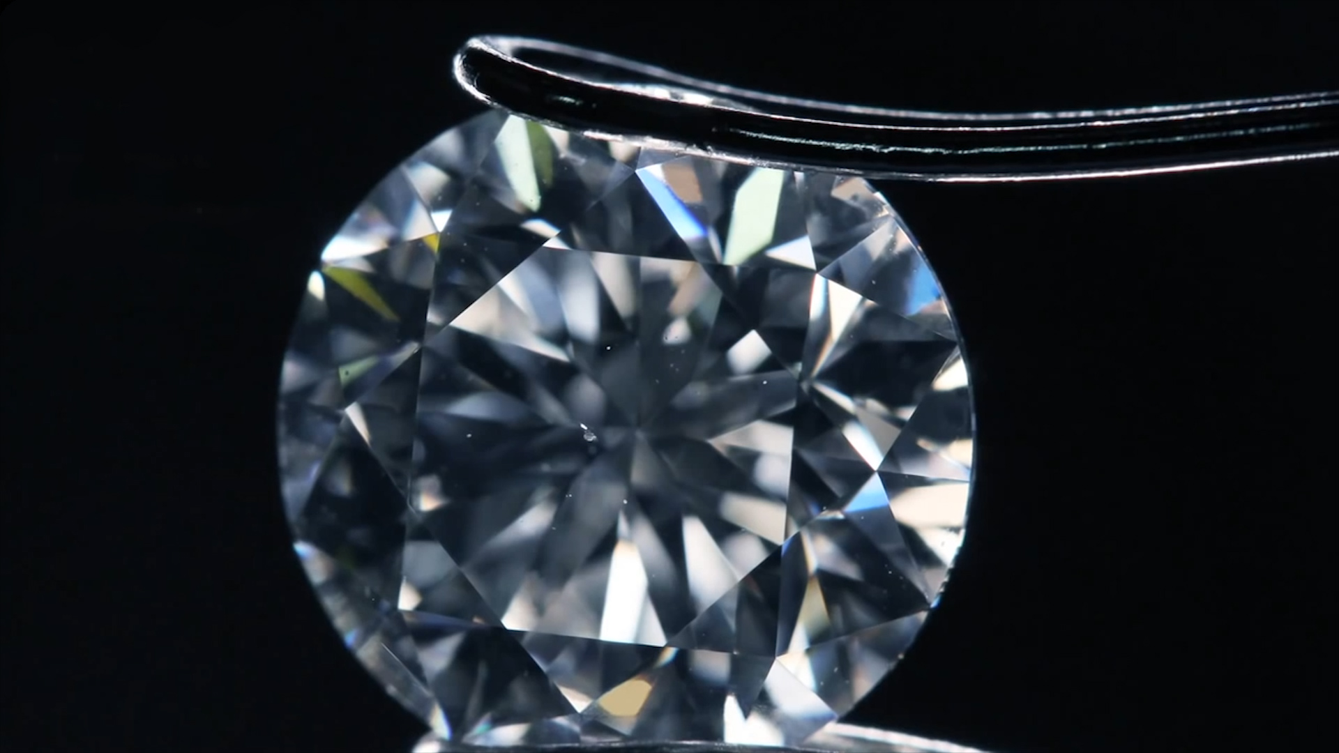 怎样识别s925钻戒的钻石真假,如何辨别钻石真假最简单的方法